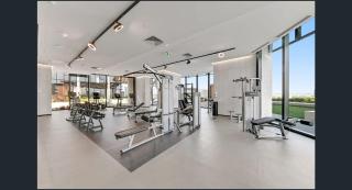 High Life in Southbank 2BR 2BA with Rooftop Spa - 4