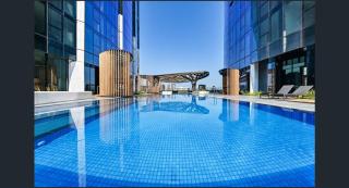 High Life in Southbank 2BR 2BA with Rooftop Spa - 3