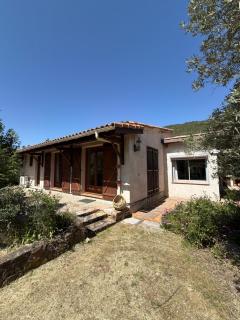 Maison bord de rivière - 2