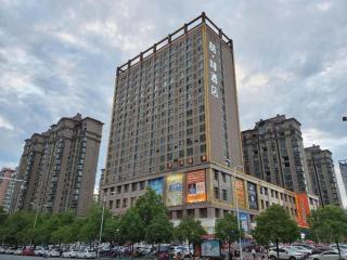 James Joyce Coffetel Xinyang Municipal Government Railway Station - 9