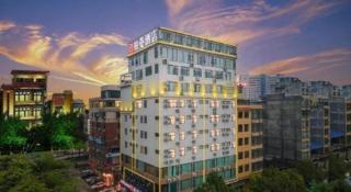 Borrman Hotel Guigang Pingnan Donghu - 5