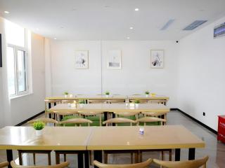 Green Tree Inn Express Xingtai Guangzong Development Zone Xingqing Road - 8