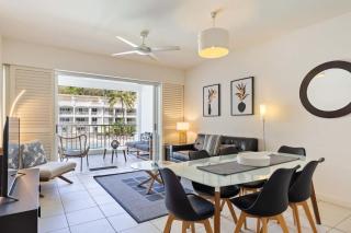 Fig Oasis—Poolside Resort Living at The Beach Club - 3
