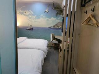 Super 8 Hotel Dingzhou Chongwen Street - 9