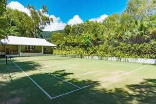 Couple's Coastal Haven Retreat at The Beach Club - 7