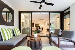 The Plunge Pool Residence - Private Resort Living - 9