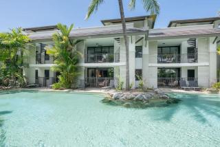 Swim-out Tropical Getaway by Four Mile Beach - 7