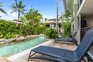 Resort-style Swim Out - A True Tropical Oasis - 3