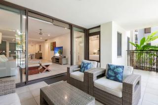 A Well-deserved Beachside Resort Retreat - 6