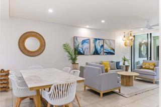 Rooftop Resort Oasis at Temple with Spa - Port Douglas - 2