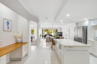 Celeste at Island Views - Resort Living by the Sea - 7