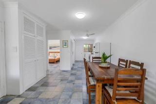 Nirvana - Steps to Four Mile Beach with Shared Pool - 2