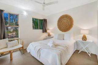 Wallaby Beach House - Resort-style Comforts - 6