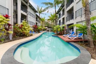 Lagoon Breeze - Beachside Living with Resort Perks - 7