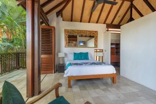 Coco Villa - Central Mediterranean-style Pool Oasis - 8