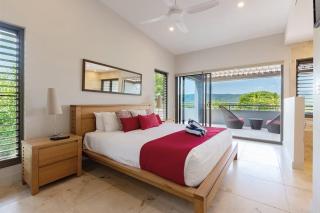 Villa On The Hill - Spacious Tropical Panorama - 9