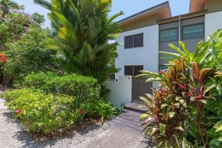Villa On The Hill - Spacious Tropical Panorama - 5