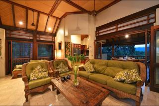 Palm Bliss Villa - A Central Balinese Pool Oasis - 2
