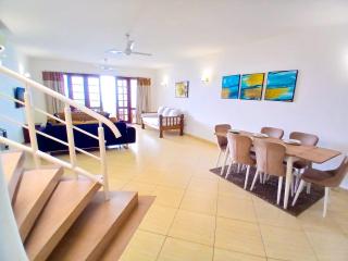 White Sandy Beach Residence - 5