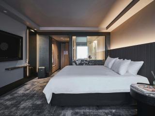 Pullman Melbourne On the Park - 4