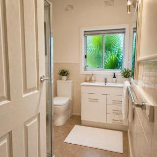 Boger Garden Hideaway - Peaceful Benalla Retreat - 1