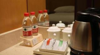 Vienna Hotel Xi'an Xijing Hospital Tonghuamen Metro Station - 2