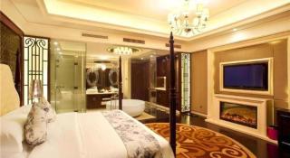 Eden Club House - 6