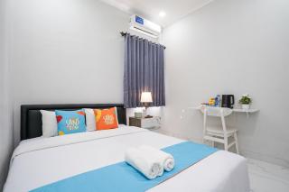 SANS Stay Onengan Inn Salatiga - 6