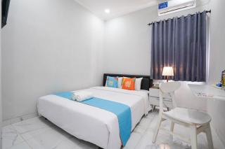 SANS Stay Onengan Inn Salatiga - 3