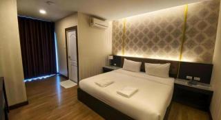 The Y Boutique Hotel - 8