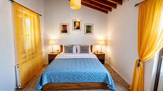 Four Stories Lefkara - 3