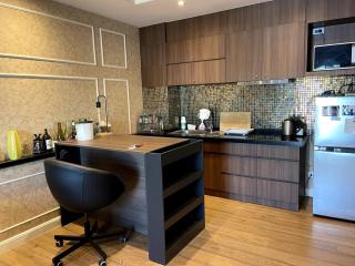 Spacious Flat in Quiet Sathorn - Netflix - Equipped kitchen - 9