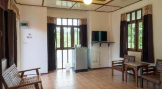 Khao Yai Country Hill Resort - 6