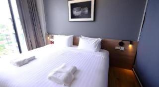 R Photo Hotel - 4