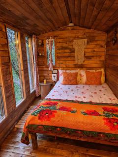 Fisherman's Cabin (Friendship Land) - 8