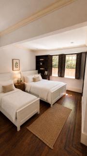 Granville Suites B&B - 3