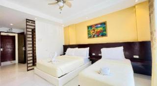 Alice in Wonderland Beach Hotel - 1