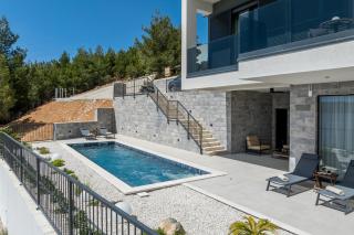 Villa M&D, Luxury Sea View Villa with Pool & Sauna - 5
