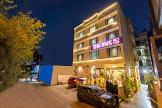 Foxoso The BMK Hotel - 0