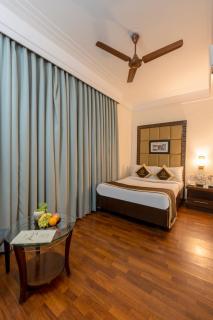 Foxoso The BMK Hotel - 1