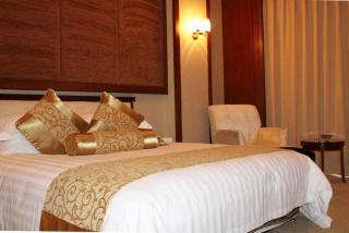 New Century Hotel Ninghai - 1