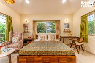 StayVista at Villa Papillon with Pool, Bonfire - 1