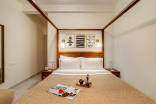 Cozy Candolim 2BHK with Pool near Beach & Nightlife Hub by HIREAVILLA - 9