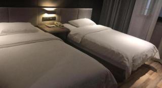 Thank Inn Plus Jiangsu Taizhou Renmin Hospital - 5