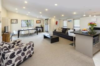 30 per cent Off - Orakei Family Oasis 4 Double Bedrooms - 0