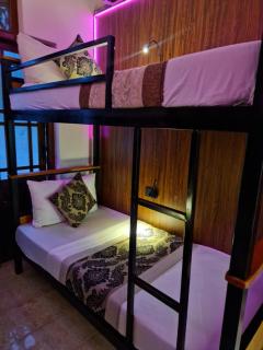 Chillway Hostel Kandy - 9