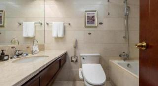 Yantai Golden Gulf Hotel - 8