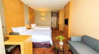 The Art Hotel - 1