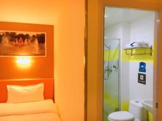 7 Days Inn Qingdao Liaoyang West Road Xinye Plaza Metro Station - 4
