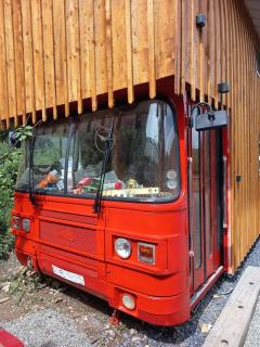English bus, tiny house, hot tub spa - 4